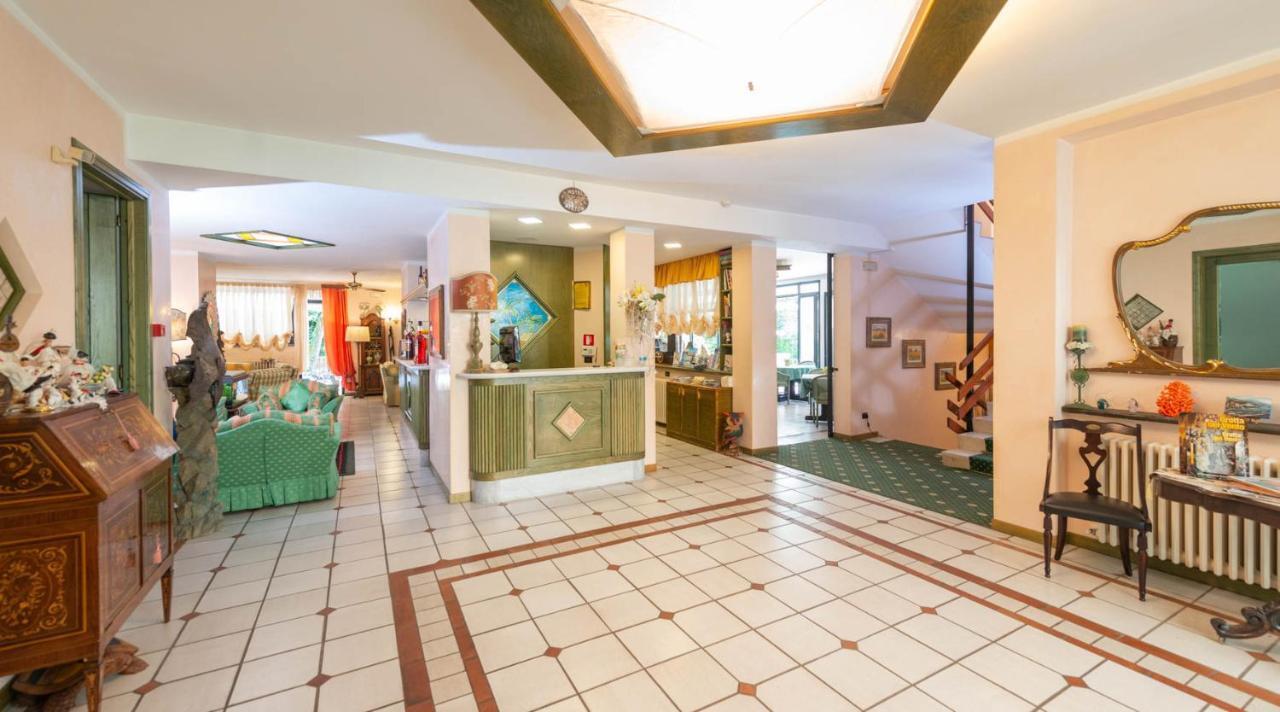Hotel Kyrton Forte dei Marmi Exteriör bild