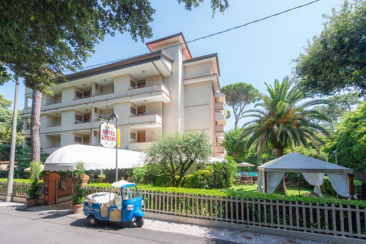 Hotel Kyrton Forte dei Marmi Exteriör bild
